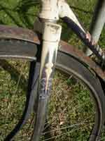 Front fork paint detail